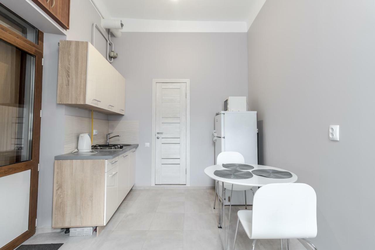 Midwheel Apartment 9 Leopoli Esterno foto