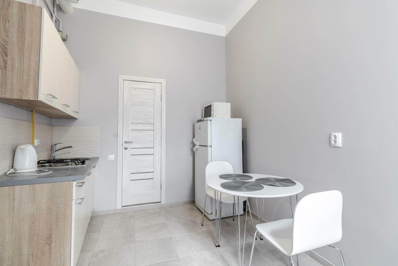 Midwheel Apartment 9 Leopoli Esterno foto